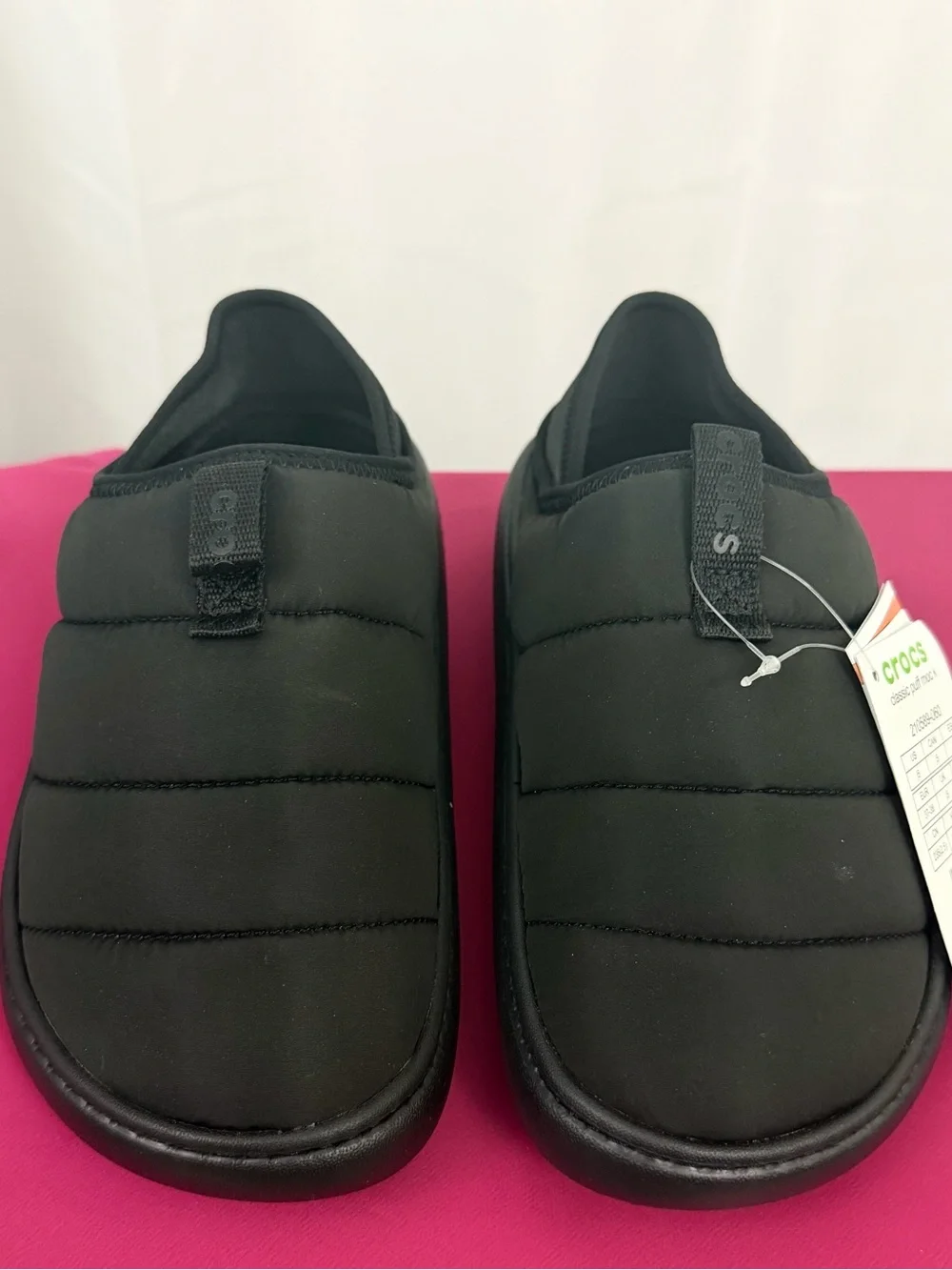 CROCS Kids Unisex Black Quilted Slip-On Lined Puff Moccasins Youth 5. NWT